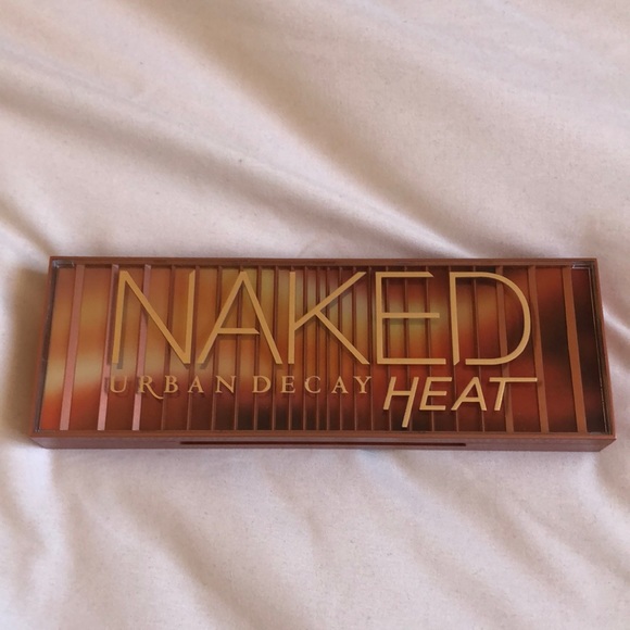 2 for $40 - Naked Heat Palette - Picture 1 of 4